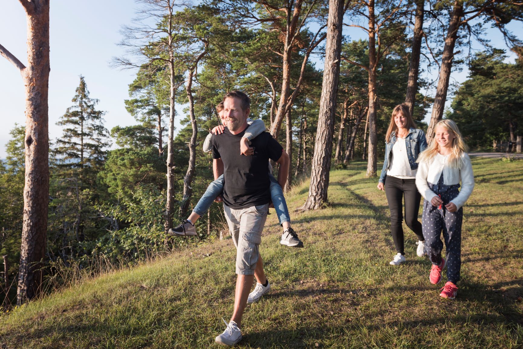 Familj i naturen