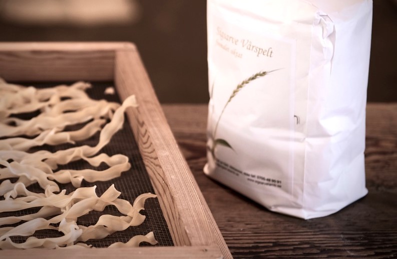 Färsk pasta av spelt