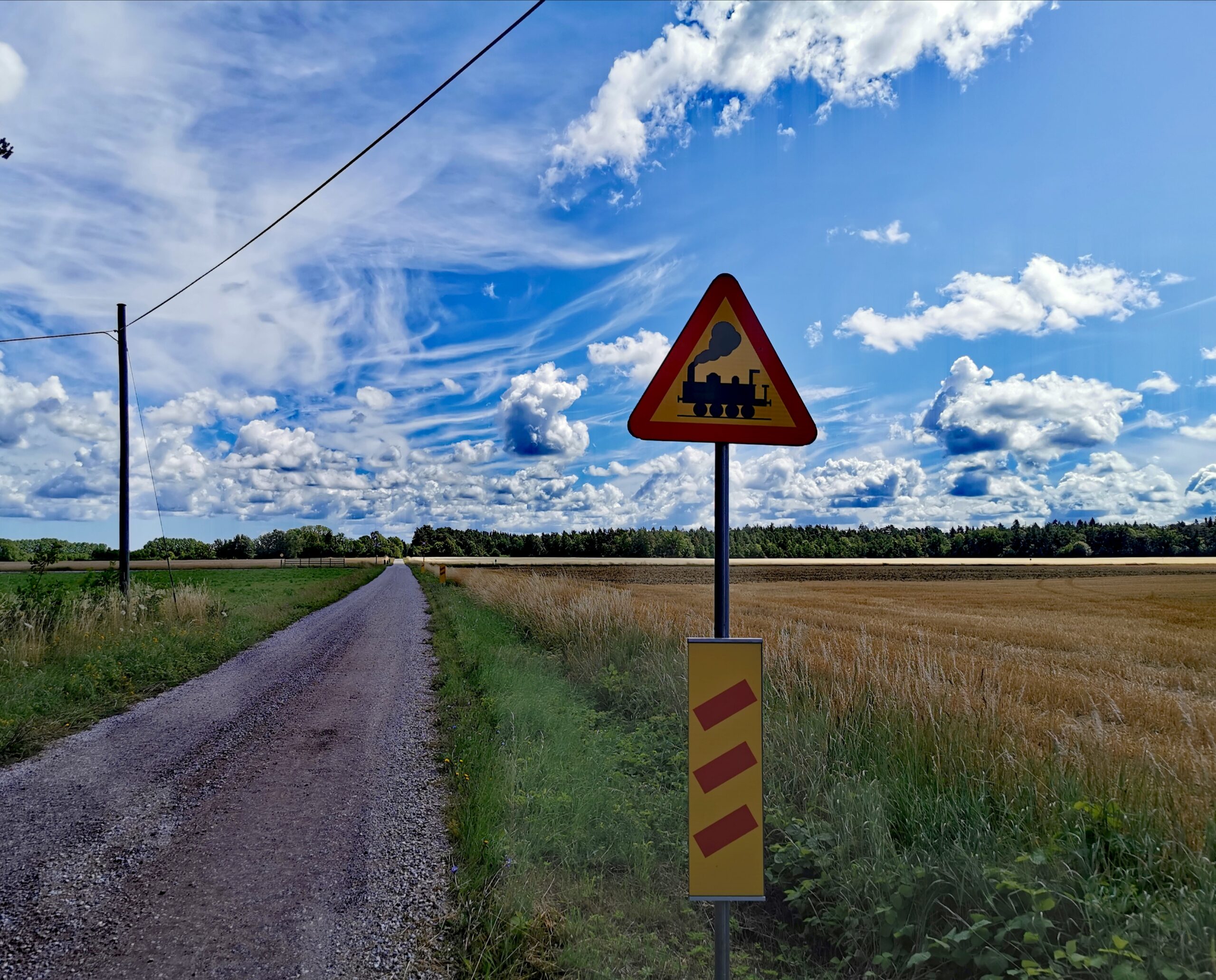 https://objects.got3.oderland.com/gotland-com/uploads/2021/06/img_20200722_105311-scaled.jpg?auto=format%2Ccompress&format=lossless&q=60