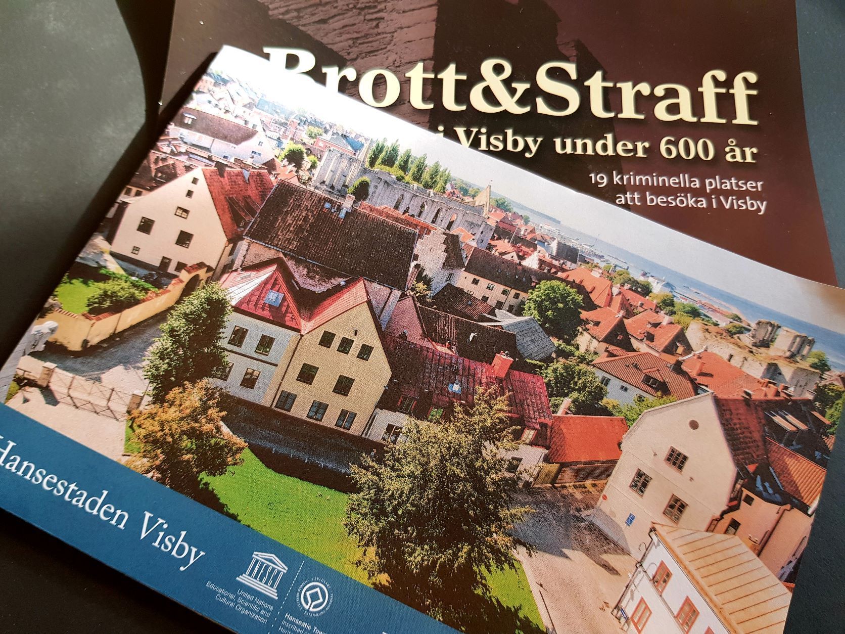 två kartor