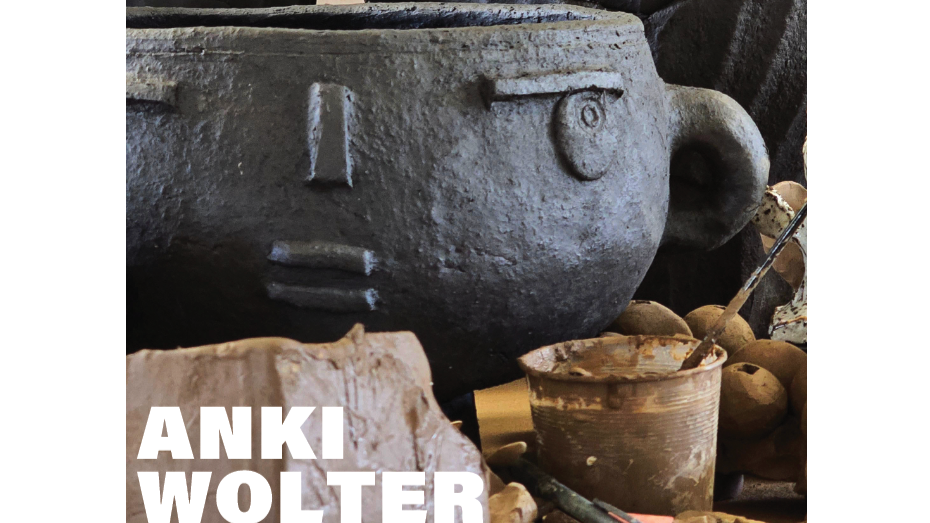 KERAMIKER ANKI WOLTER.  "LYSSNA PÅ LERA"